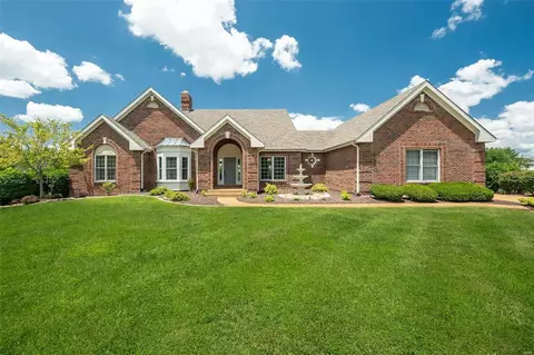 Exterior - 40 Crocknaraw Ln, Weldon Spring, MO 63304 photo 2 of 10
