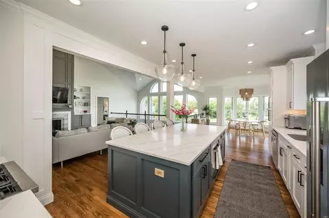 Kitchen - 40 Crocknaraw Ln, Weldon Spring, MO 63304 photo 1 of 4