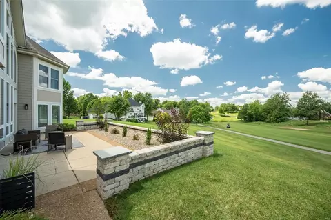 Exterior - 40 Crocknaraw Ln, Weldon Spring, MO 63304 photo 6 of 10