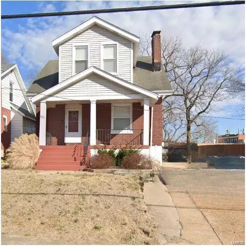 2650 Lyle Ave, Saint Louis, MO 63143