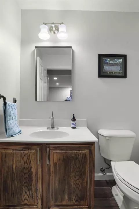 Bath - 3740 Sawmill Rd, Wildwood, MO 63069 photo 1 of 7