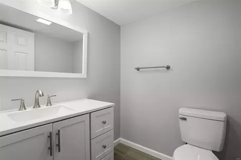 Bath - 3740 Sawmill Rd, Wildwood, MO 63069 photo 6 of 7