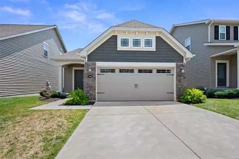 445 Copperfield Ct, Saint Charles, MO 63301