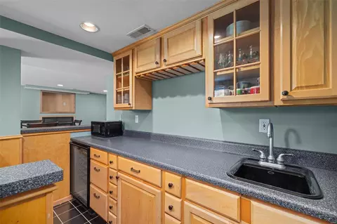Kitchen - 827 Castlebar Ct, Manchester, MO 63021 photo 7 of 7