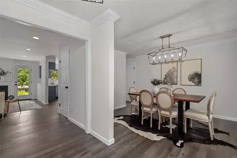 Dining - 2 Steeple Hill Ln, Ballwin, MO 63011 photo 1 of 4