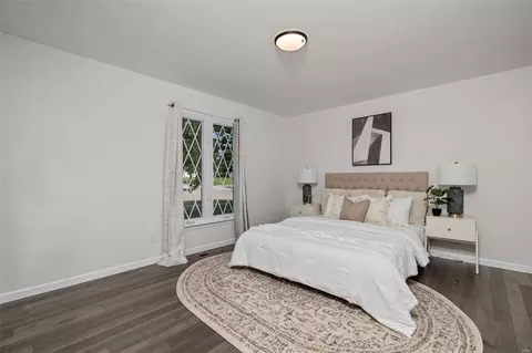 Bedroom - 2 Steeple Hill Ln, Ballwin, MO 63011 photo 5 of 6