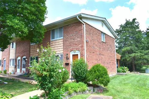 10744 Carroll Wood Way, Saint Louis, MO 63128