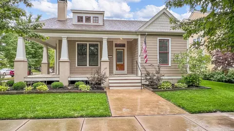 3631 Hempstead St, Saint Charles, MO 63301