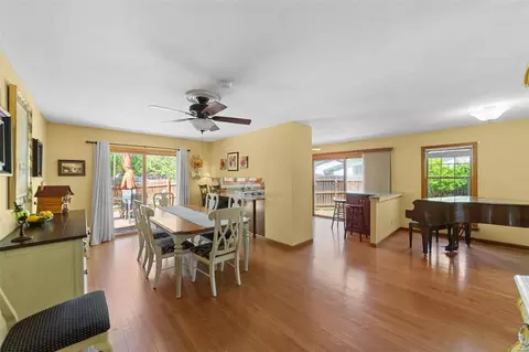 Dining - 4 Redsand Ct, Manchester, MO 63011 photo 2 of 3