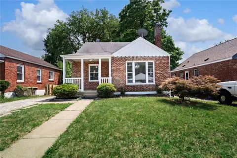 6838 Etzel Ave, Saint Louis, MO 63130