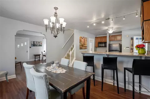 541 Goethe Ave, Kirkwood, MO 63122