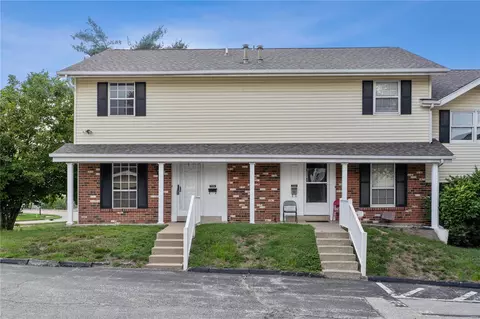 2684 Falcons Way #51, Saint Charles, MO 63303