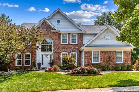 17616 Gardenview Manor Cir, Wildwood, MO 63038