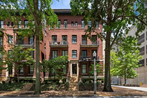 4927 Laclede Ave #16, Saint Louis, MO 63108