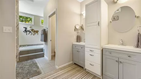 Bath - 4635 Chateau Ln, Wildwood, MO 63069 photo 1 of 4