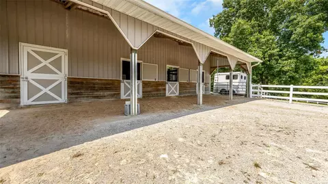 Exterior - 4635 Chateau Ln, Wildwood, MO 63069 photo 13 of 19
