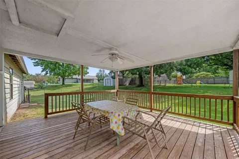 2326 Laredo Dr, O'fallon, MO 63368 photo 8