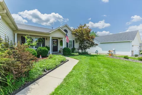 478 Calumet Ranch Trl, Saint Peters, MO 63376