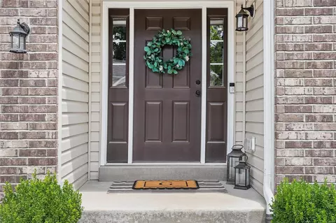 Entry Way - 126 Brookview Way Dr, O'fallon, MO 63366 photo 1 of 5