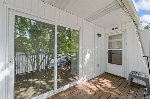 1677 Herault Pl #E, Saint Louis, MO 63125 photo 17