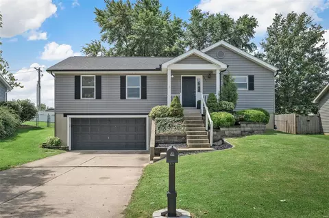 4551 Cambrook Dr, Saint Charles, MO 63304