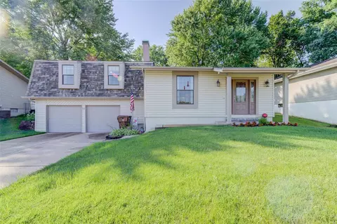 23 Glenna Dr, Saint Peters, MO 63376