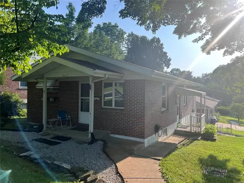 2619 Hood Ave, Saint Louis, MO 63114