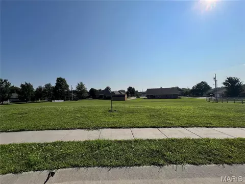 1654 Redbud Ct, Perryville, MO 63775