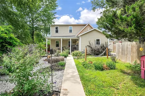 4174 Walsh St, Saint Louis, MO 63116