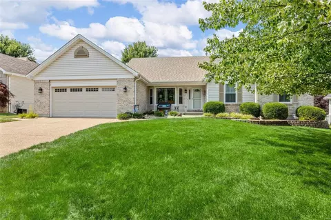 641 Logan Vly, Saint Peters, MO 63376