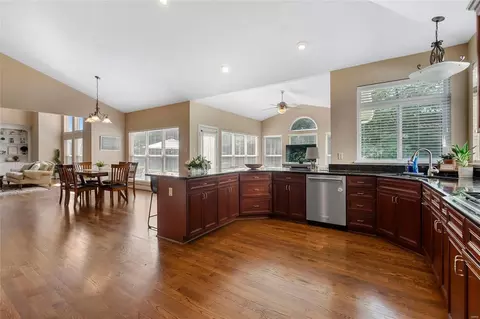 Kitchen - 266 Bountiful Pointe Cir, Grover, MO 63040 photo 2 of 3