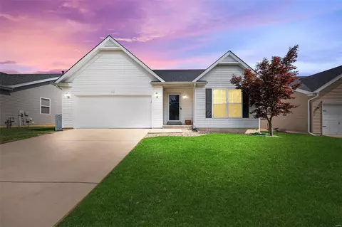 413 Wynchat Dr, O'fallon, MO 63366