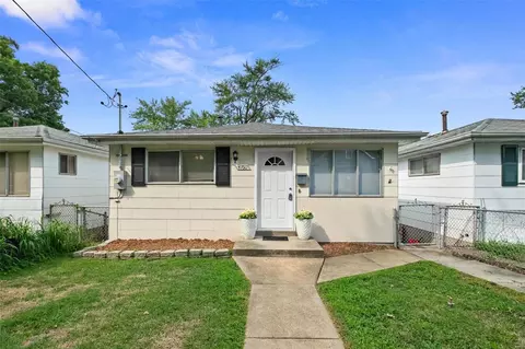 4760 Heidelberg Ave, Saint Louis, MO 63123