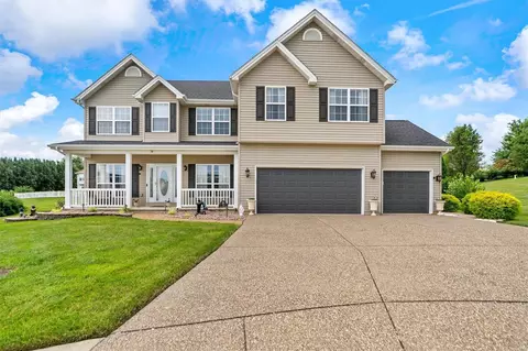 74 Elm Creek Ct, Wentzville, MO 63385