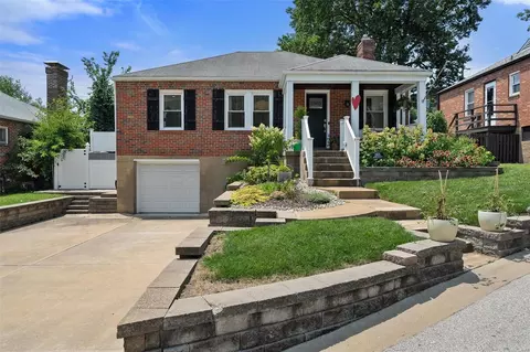2905 Middlebush Ct, Saint Louis, MO 63119