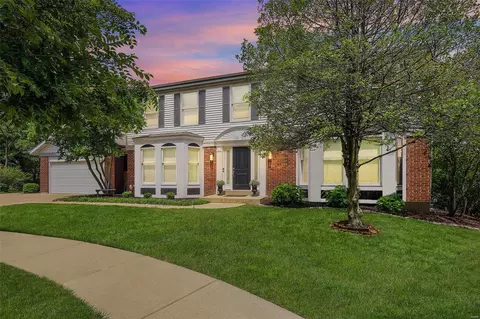 14223 Tullytown Ct, Chesterfield, MO 63017
