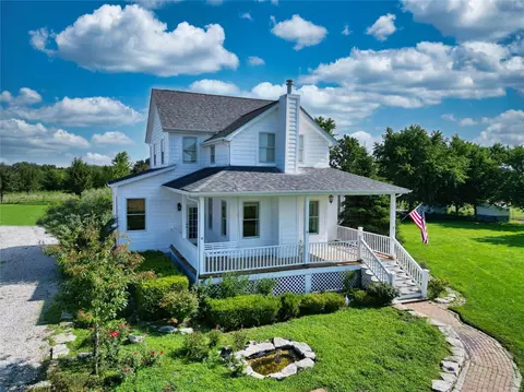 4531 Highway E, Silex, MO 63377 photo 1