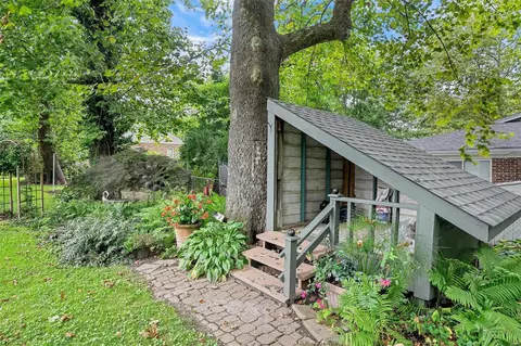 Exterior - 4199 Wright Ave, Saint Ann, MO 63074 photo 16 of 18