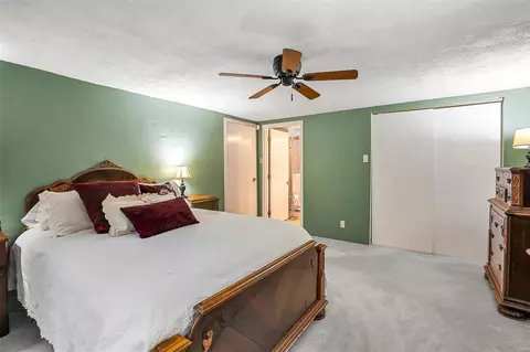 Bedroom - 4199 Wright Ave, Saint Ann, MO 63074 photo 4 of 8
