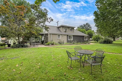 Exterior - 4199 Wright Ave, Saint Ann, MO 63074 photo 6 of 18