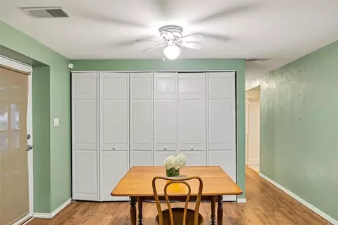 Dining - 4199 Wright Ave, Saint Ann, MO 63074 photo 1 of 1