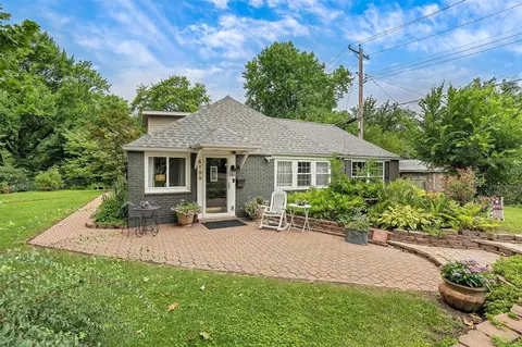 Exterior - 4199 Wright Ave, Saint Ann, MO 63074 photo 11 of 18