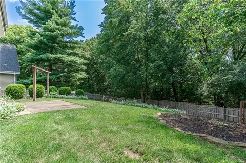 2316 Forest Leaf Pkwy, Wildwood, MO 63011 photo 6