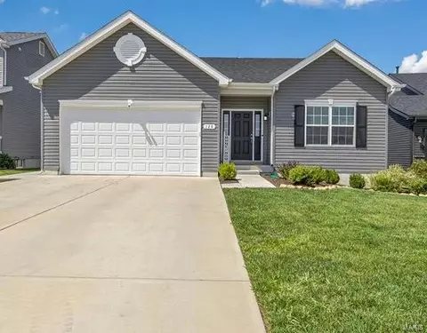 128 Liberty Valley Dr, Foristell, MO 63348
