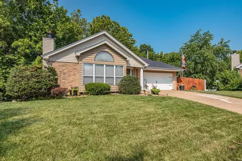 23 Quiet Falls Ct, Saint Charles, MO 63304