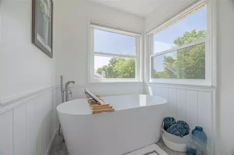 Bath - 36 Dunmore Cir, O'fallon, MO 63368 photo 2 of 5