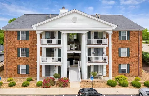 160 Jubilee Hill Dr #J, Wildwood, MO 63040