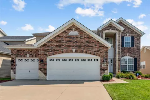1006 Briley St, Saint Peters, MO 63376