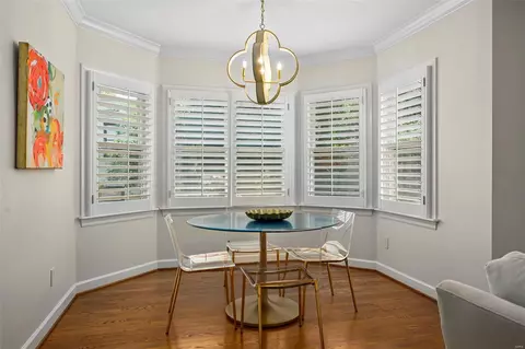 Dining - 3 Daniel Rd, Ladue, MO 63124 photo 4 of 4