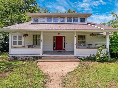 629 N Central Ave, Eureka, MO 63025 photo 2